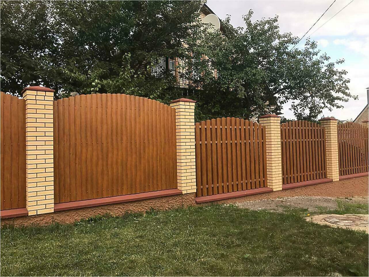 забор из штакетника 80м орех фото4 в Самаре