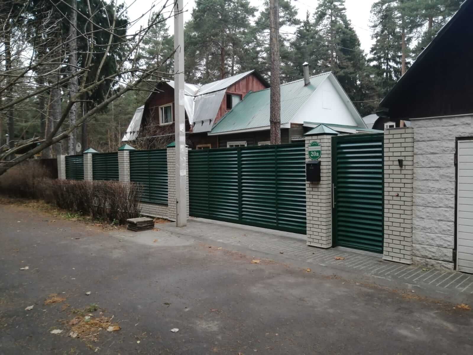 Забор-жалюзи с ламелями ЭКО-Z Зеленый Мох фото1 в Самаре