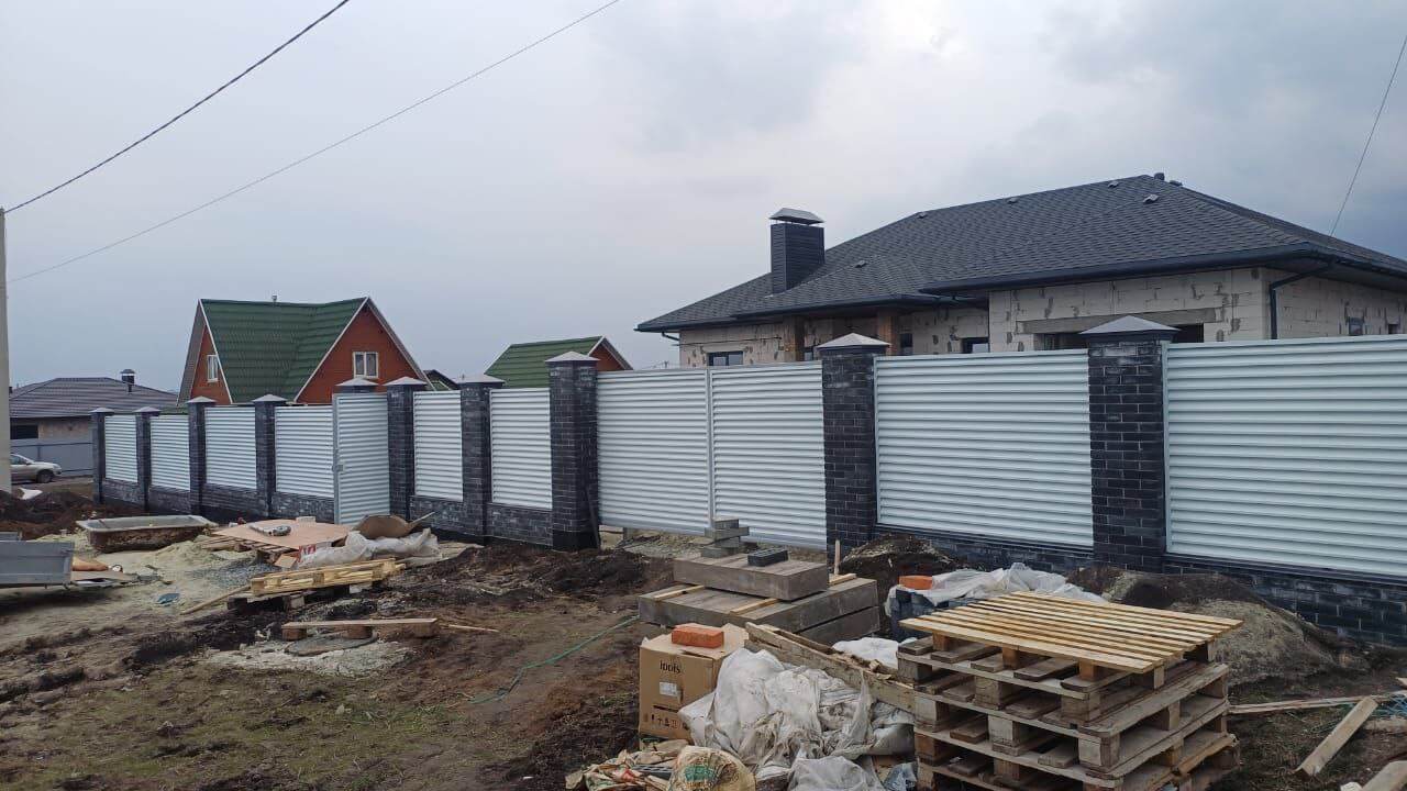 Забор-жалюзи из ламелей ЭКО-Z 94м RAL9003/9003 Белый двусторонний фото 2 в Самаре